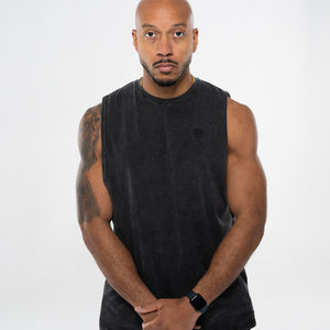 EVERY DAY Muscle Tank in Black Wash