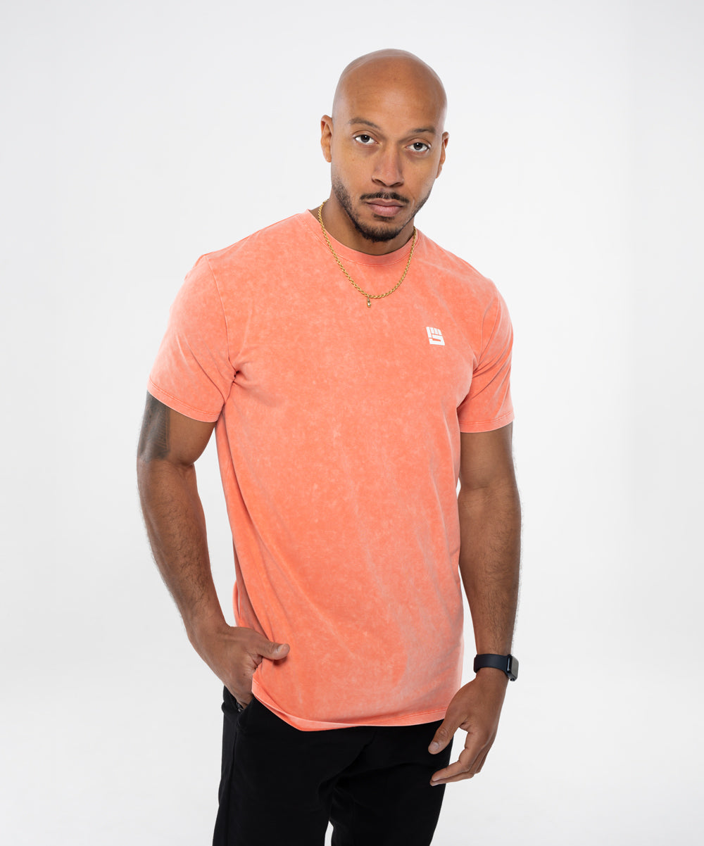 TURN UP Performance Tee in Coral Wash