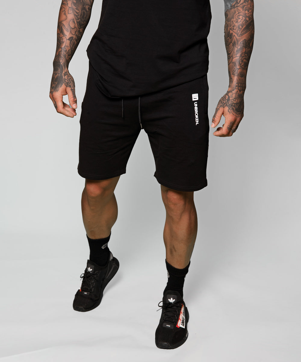 LEGACY Sweat Short in Black