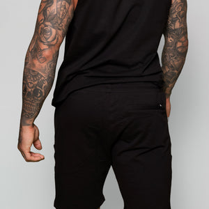 LEGACY Sweat Short in Black