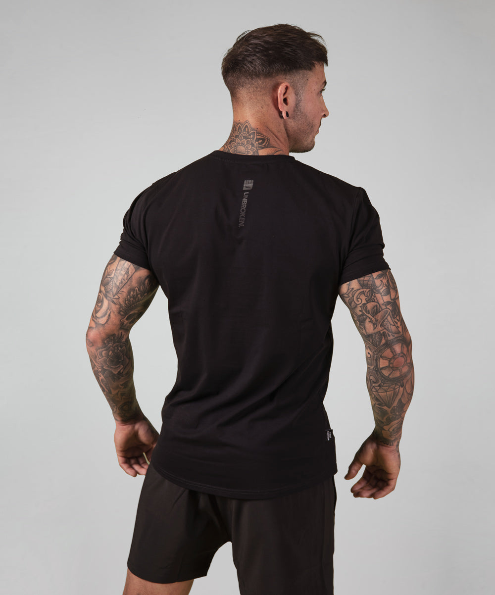 D1 Short in Black