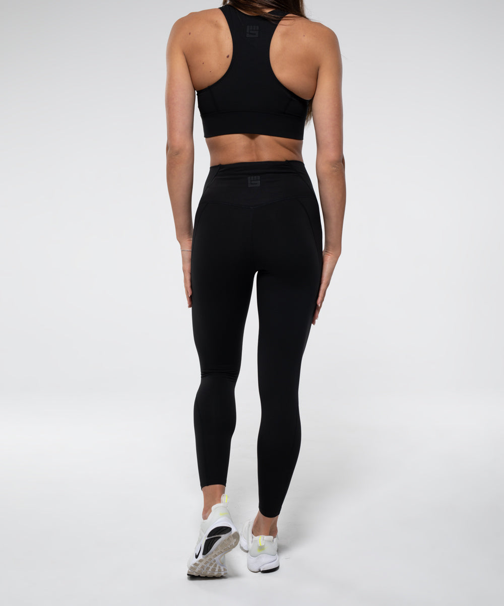 FIERCE 7/8 Legging in Black