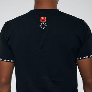 FIGHTERS Performance Tee in Black