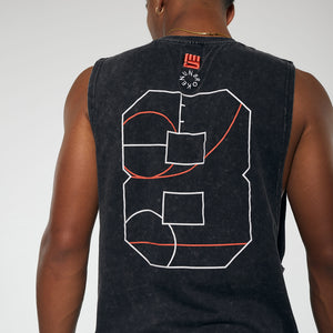 EIGHT Muscle Tank in Black Wash