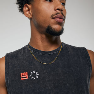 EIGHT Muscle Tank in Black Wash