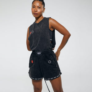 EIGHT Muscle Tank in Black Wash