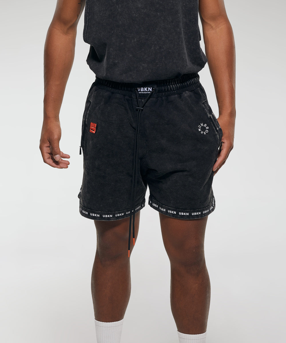 SHADOW Sweat Short in Black Wash