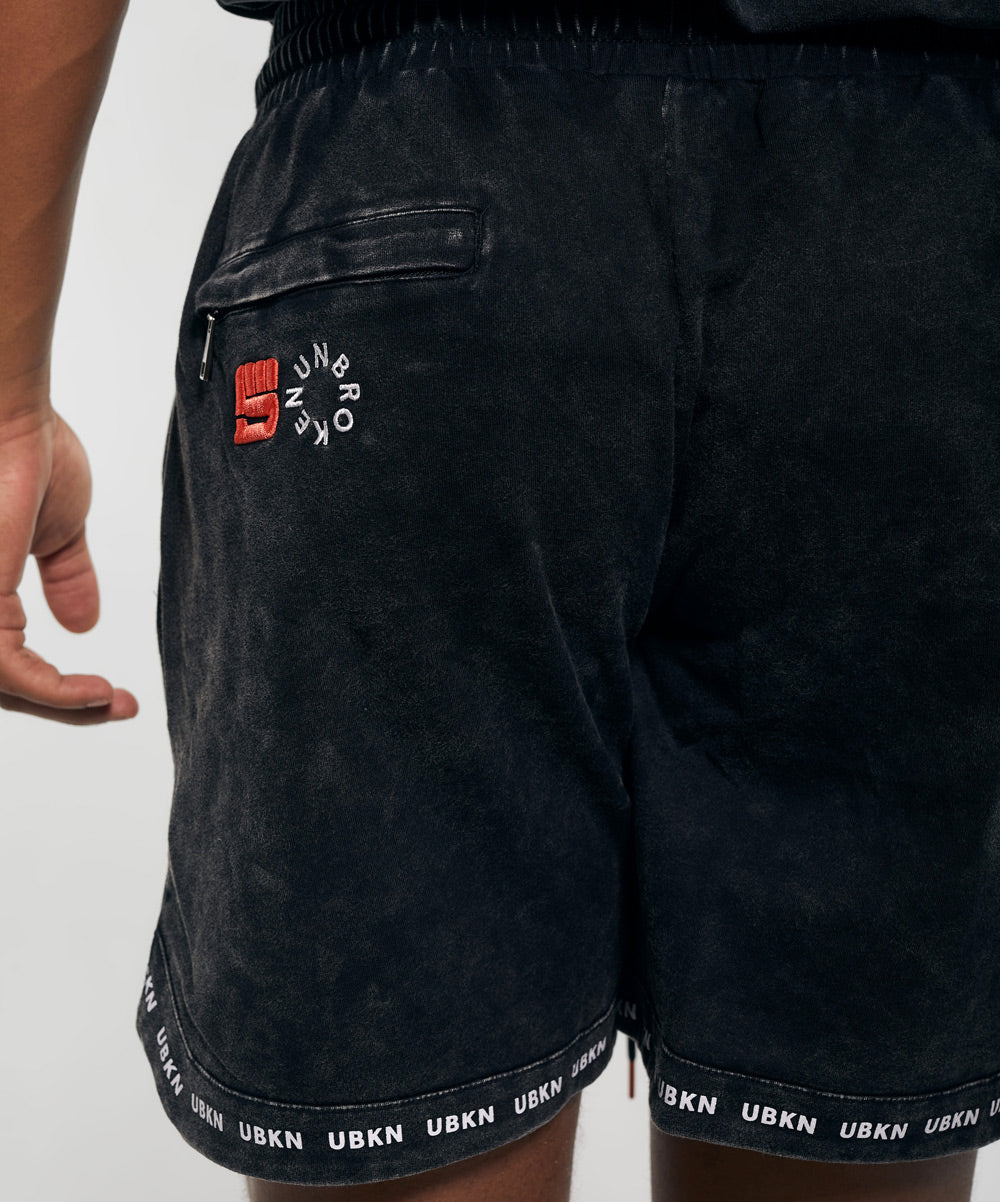 SHADOW Sweat Short in Black Wash