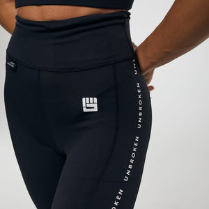 TRIUMPH Full Legging in Black